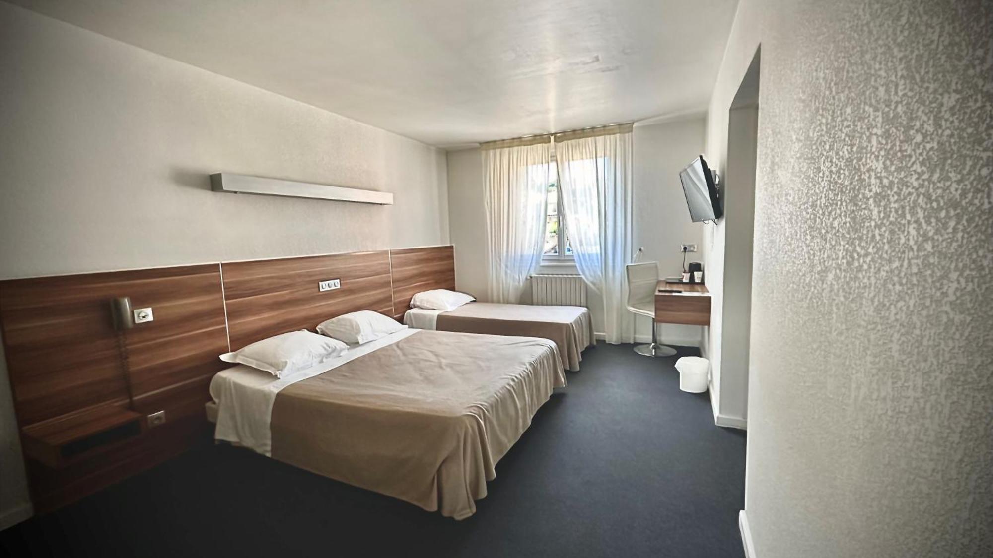 Logis Hotel Restaurant L'Europe Marvejols Eksteriør bilde